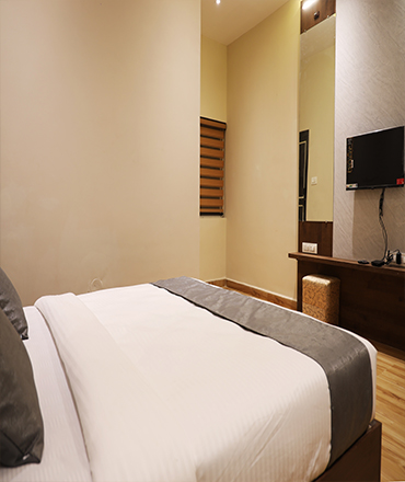 Hotel Seven Grand Vijayapura